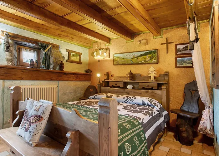 Saint-salod Gasthuis 3*